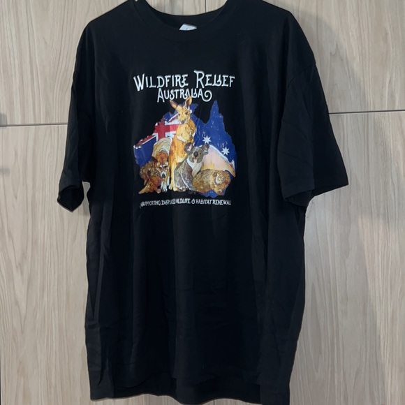 Animal Tee - Picture 2 of 3